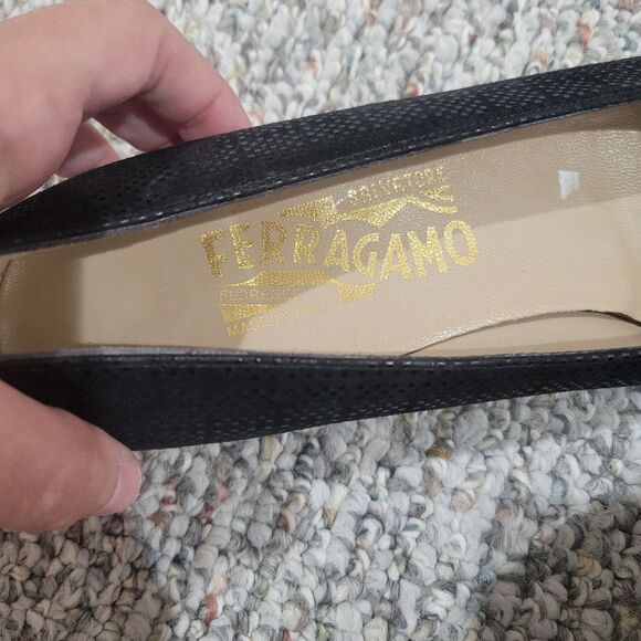 Salvatore Ferragamo Vintage Block Heel Patent Leather/Lizard Skin Black Size 7 - Picture 5 of 8